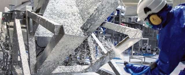 Rengøring med skum på procesanlæg