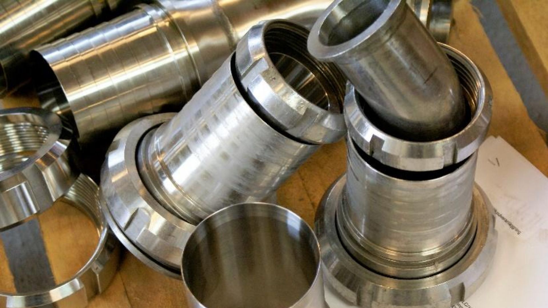 Recycle og spar penge på dine slangeløsninger