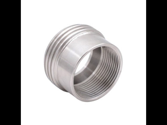 Vores rustfri DS nippel med RG muffe er fremstillet i rustfrit stål AISI 316. Bestil specialfittings af kompromisløs industriel kvalitet hos Alfotech her.