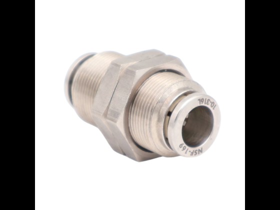 Push-in skotgennemføring fremstillet i rustfrit stål AISI 316. Inkl. Viton-pakning. Velegnet til trykluftsslanger. Bestil via vores webshop her!