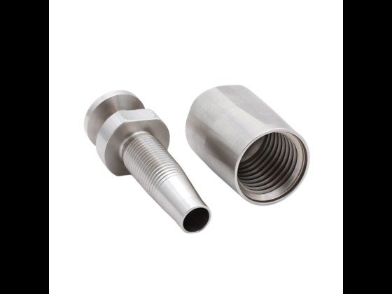 Alfotech's rustfri MINI Clamp er af høj kvalitet & anvendes til kobling af slanger på integrerede skum- og vaskeanlæg etc. Består af studs og muffe. Bestil her.