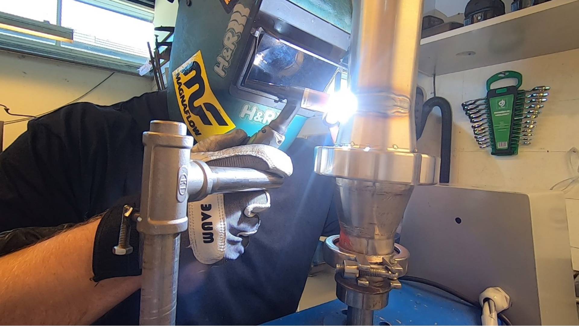 Peter's Week episode 4: Montageværkstedet